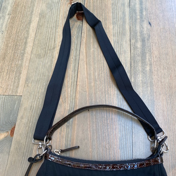 ♥️BRIGHTON BLACK CROSSBODY - Picture 2 of 13